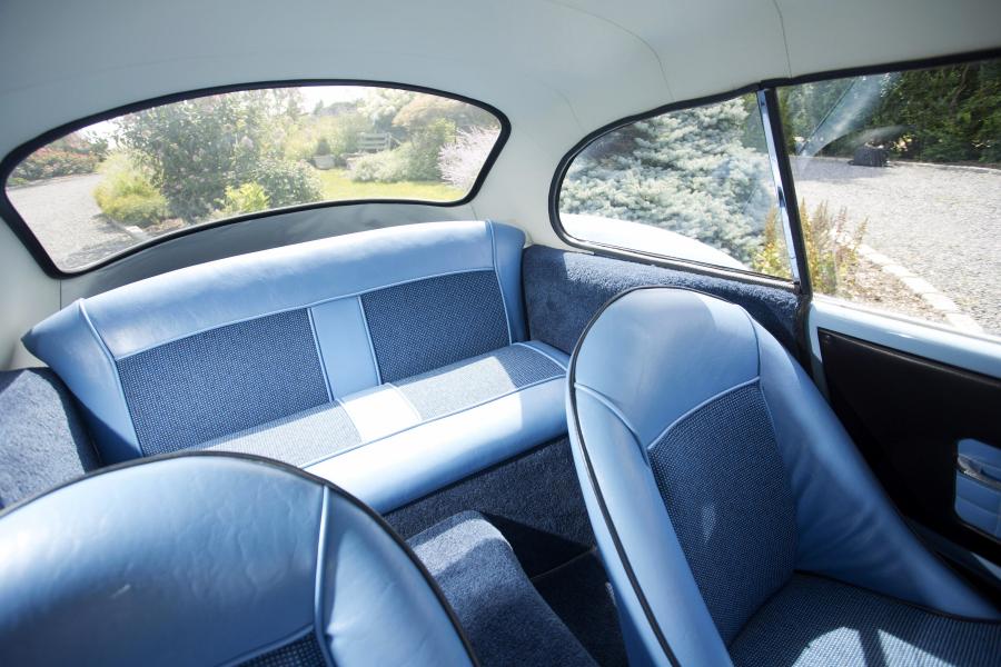 Интерьер Autocars Sabra Sport Coupe 1961 года  (фото 12 из 16)